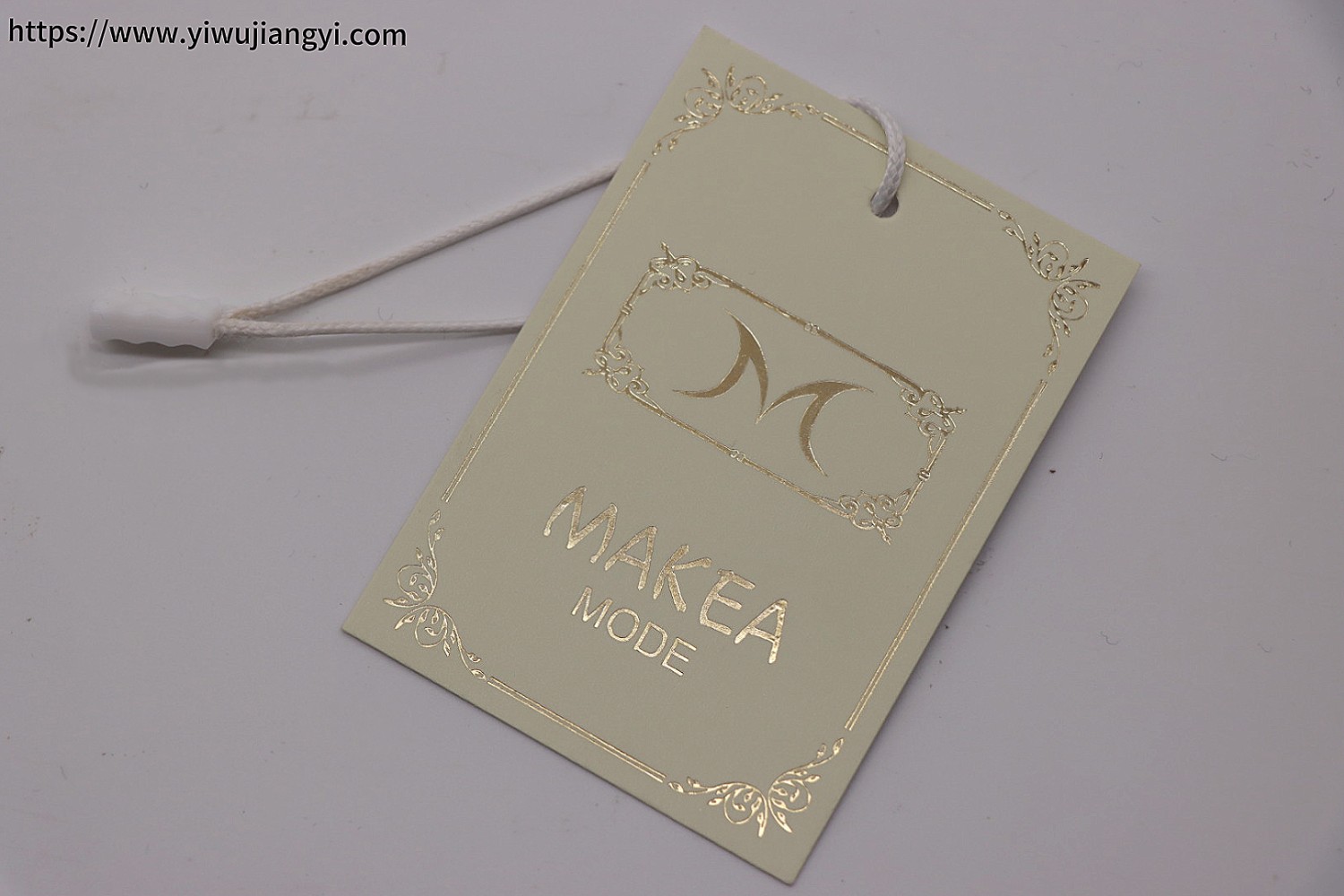 MAKEA MODE Brand Clothing Tag
